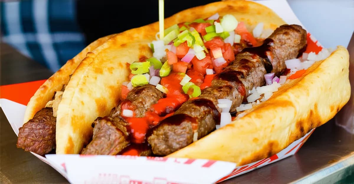 Valencia Street Food: A Culinary Adventure