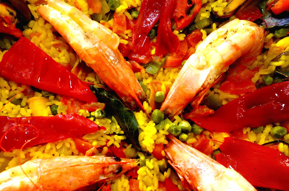 4. Fresh Seafood: Coastline Delicacies of Valencia