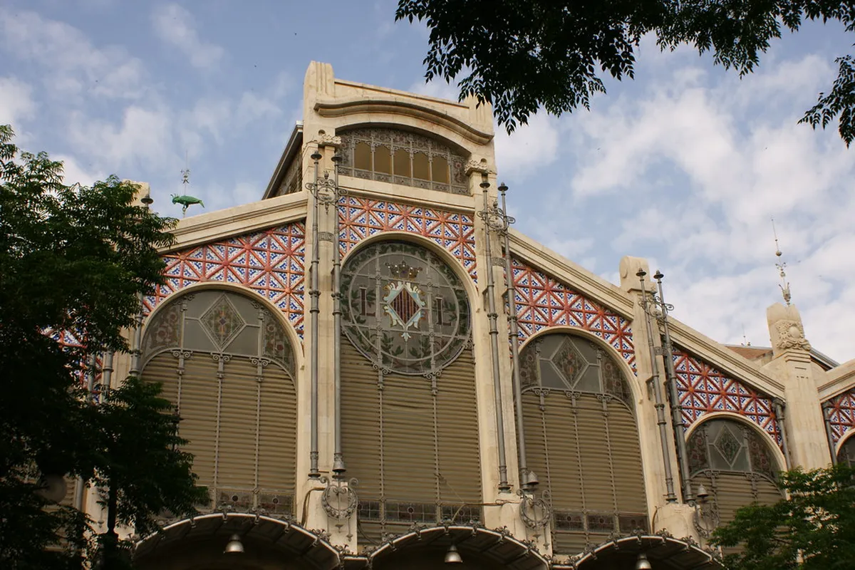 7. Valencia’s Mercado Central: A Food Haven