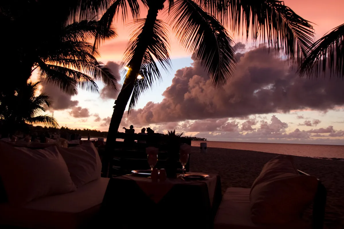 10. Beachfront Dining: The Best Eateries with Views