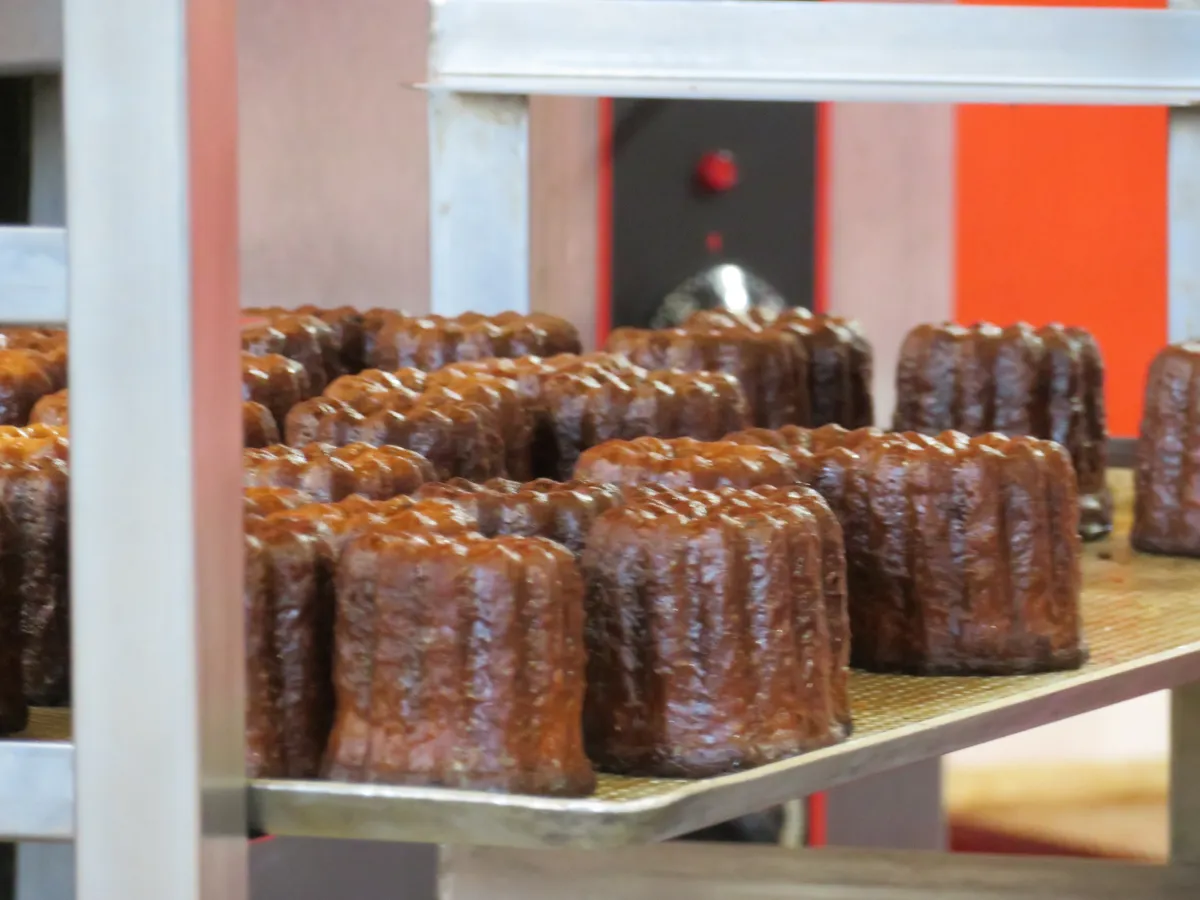 7. Canelé: A Unique Flavor from Bordeaux to Versailles